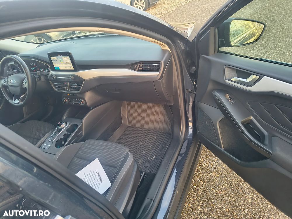 Ford Focus 1.0 EcoBoost MHEV Titanium - 10
