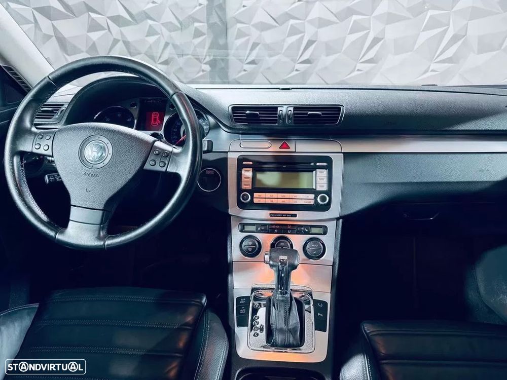 VW Passat Variant 2.0 TDI Highline DSG - 18