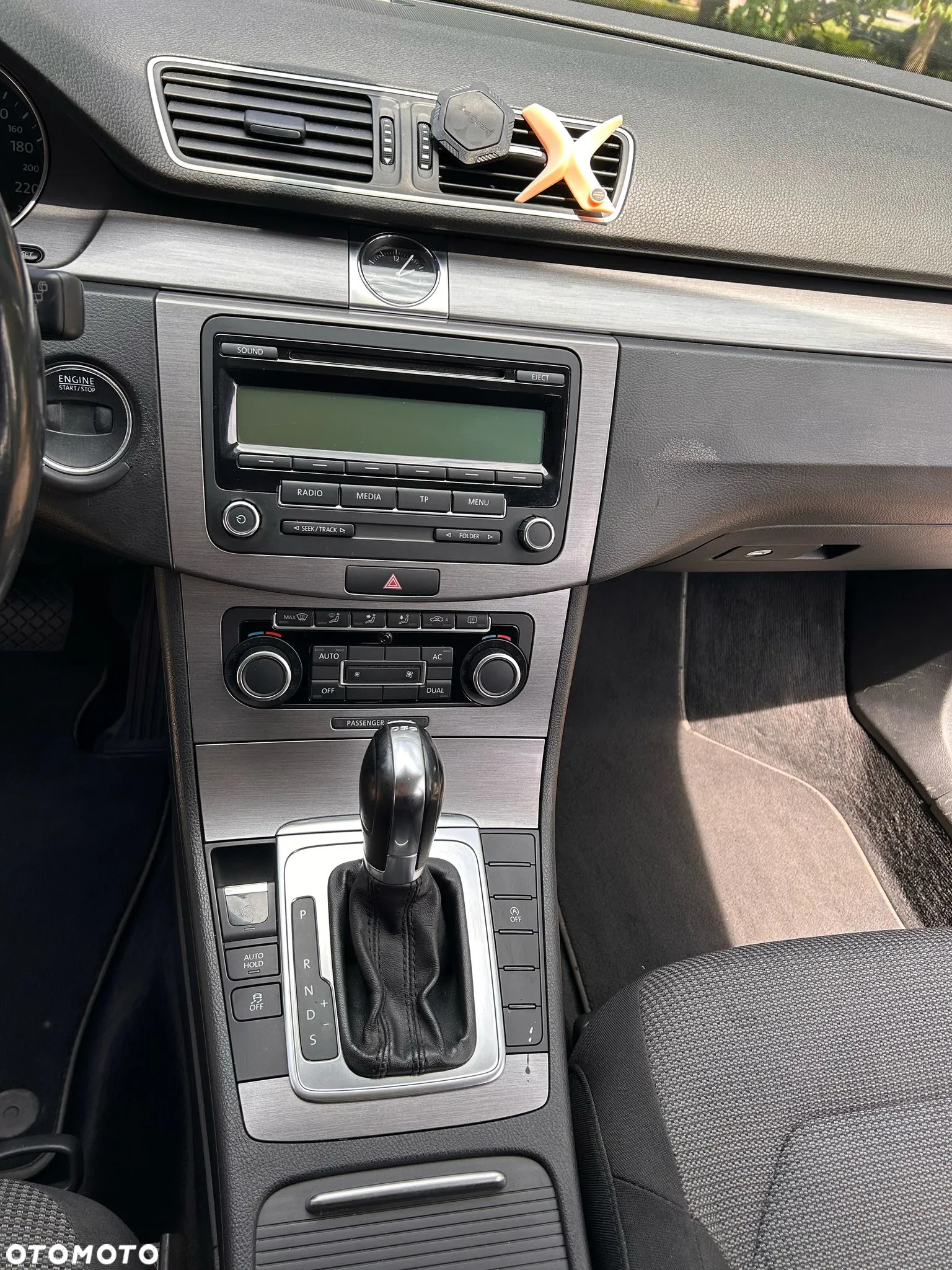 Volkswagen Passat 1.4 TSI Comfortline DSG - 8