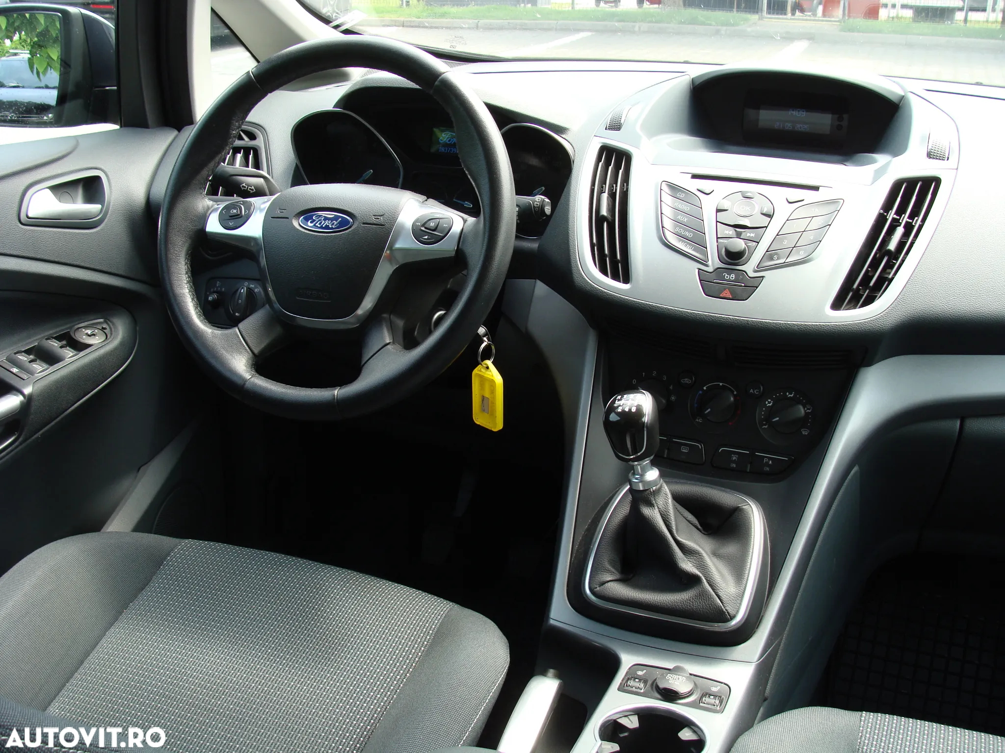 Ford C-Max - 11