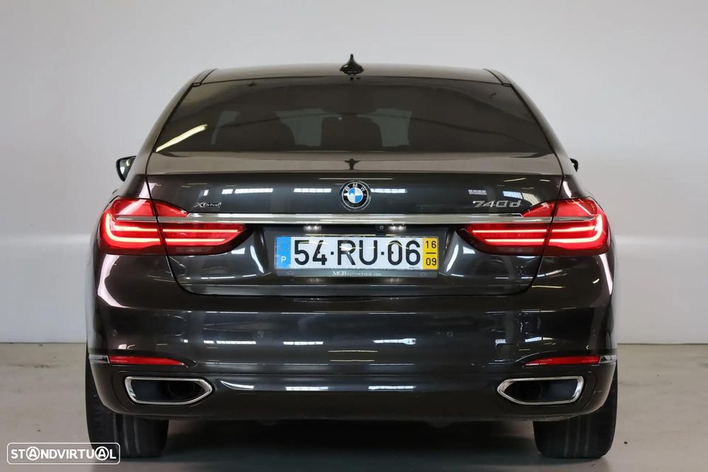 BMW 740 d xDrive Auto - 15