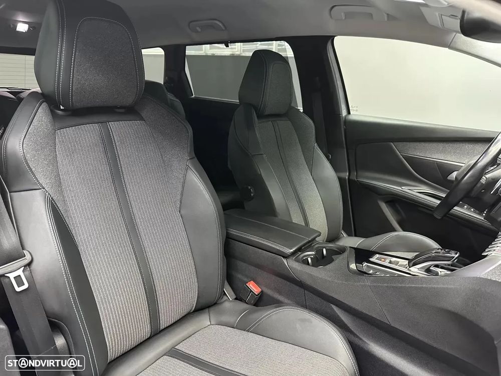 Peugeot 5008 PureTech 130 EAT8 Stop & Start Allure - 12