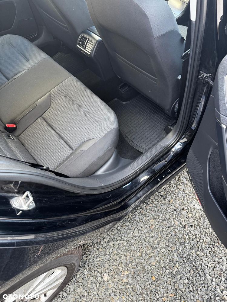 Volkswagen Golf 1.2 TSI BMT Comfortline - 20