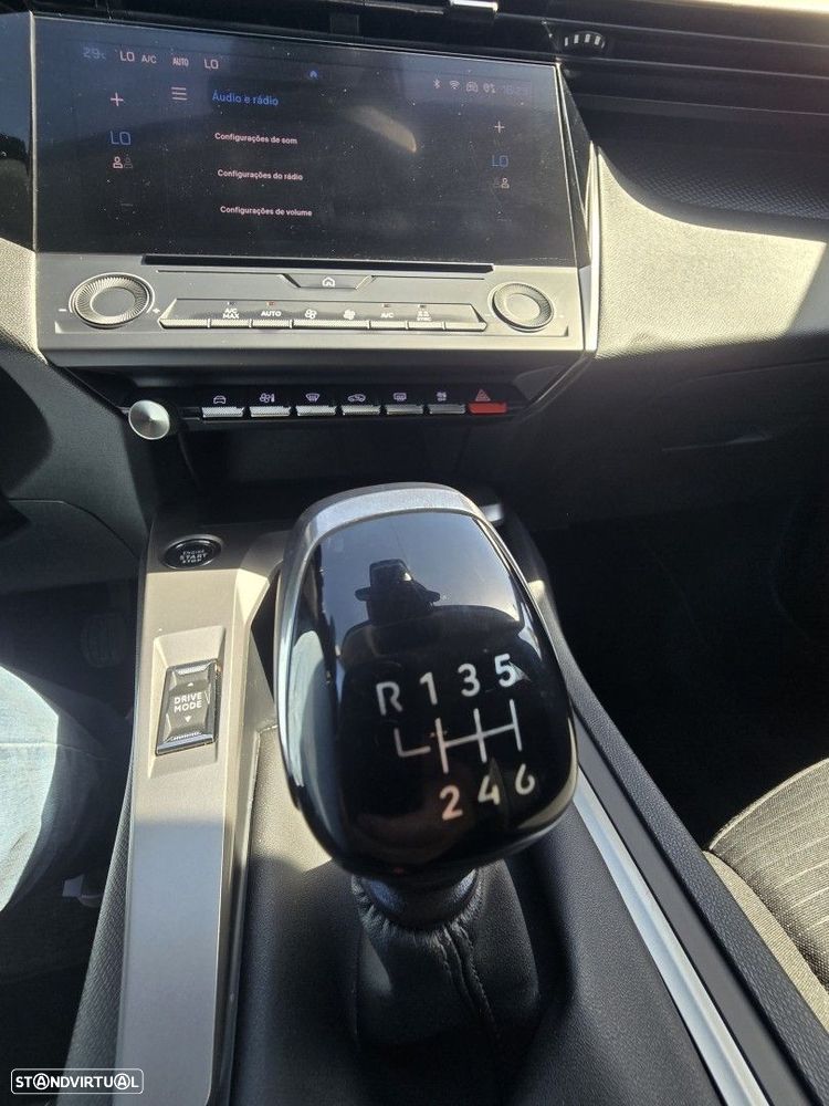 Peugeot 308 SW 1.5 BlueHDi Active Pack — fotografia 30