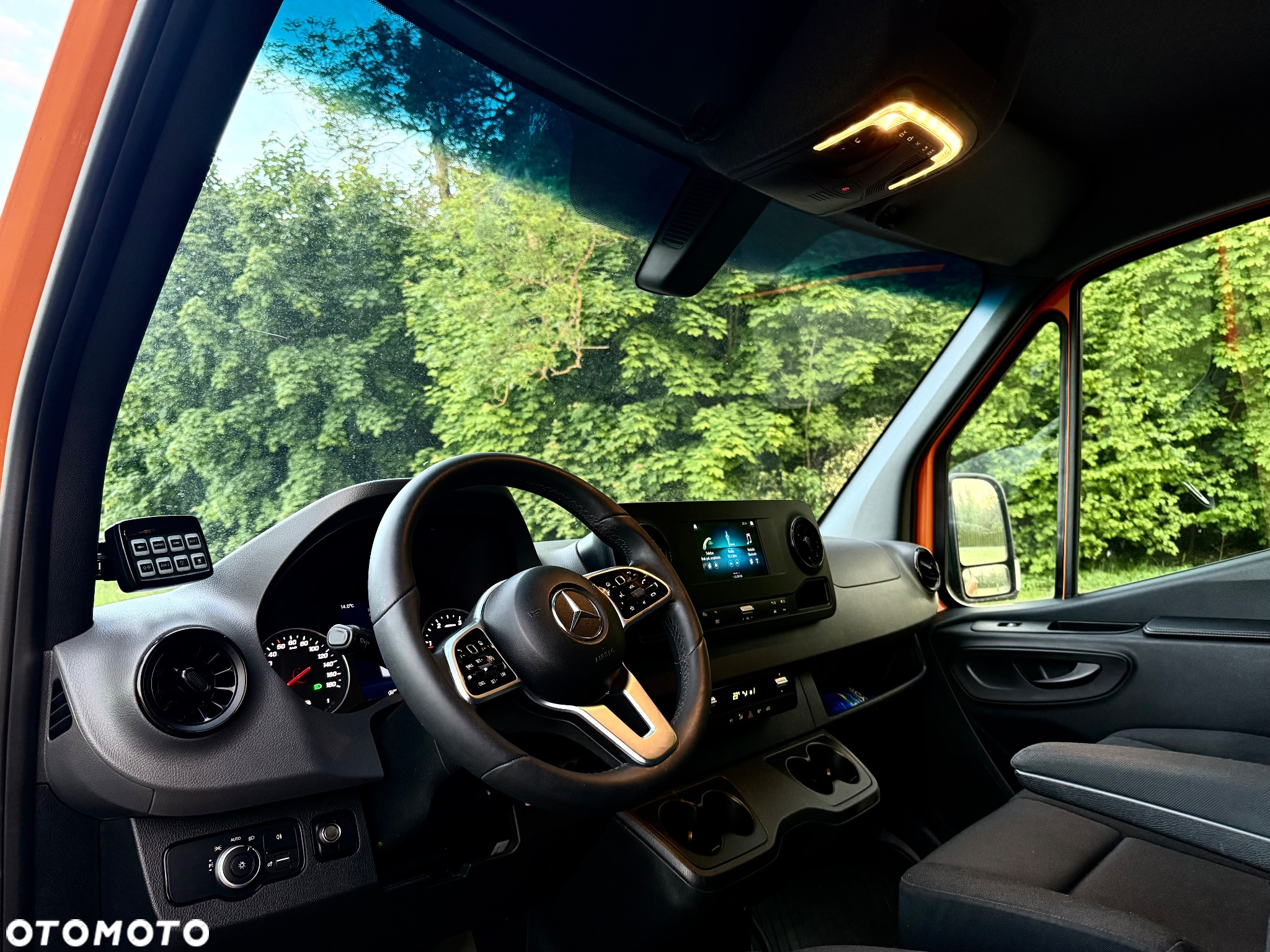 Mercedes-Benz SPRINTER - 10