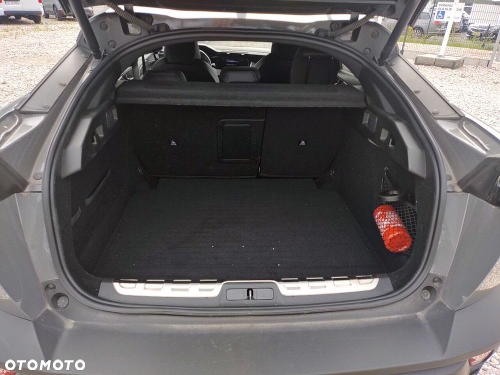 Peugeot 408 1.2 PureTech GT S&S EAT8 - 6
