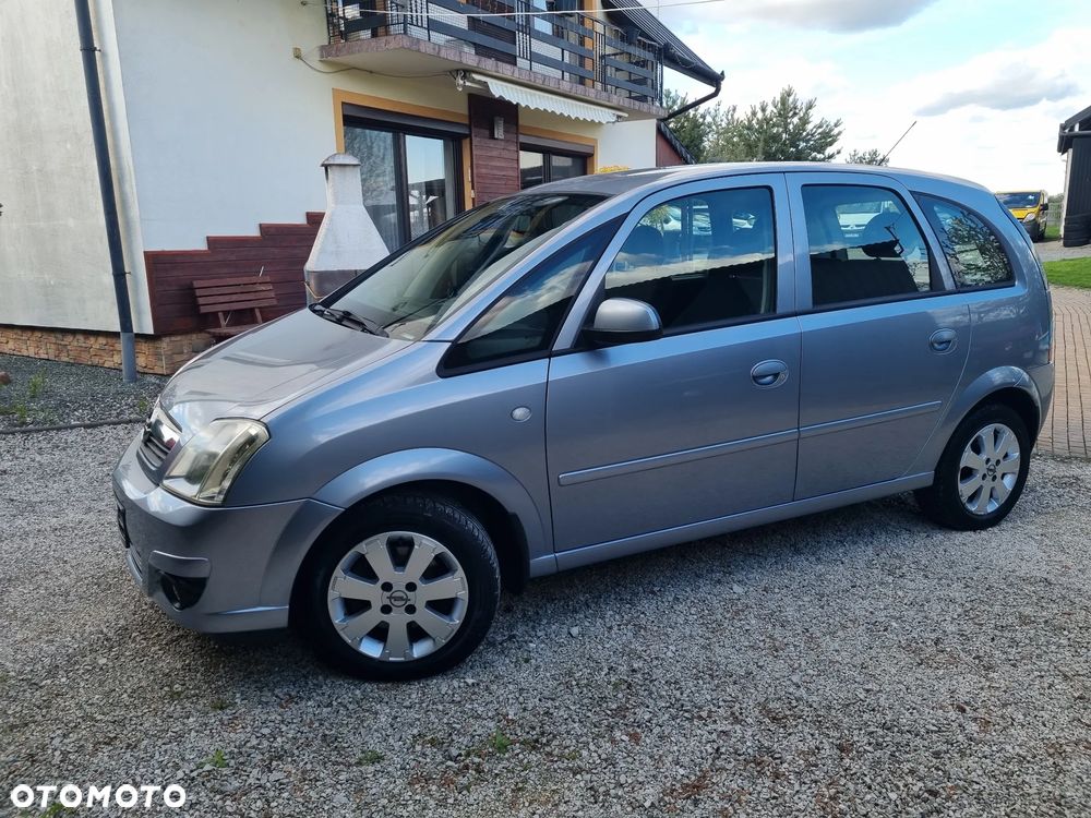 Opel Meriva 1.6 16V Easytronic Cosmo - 14