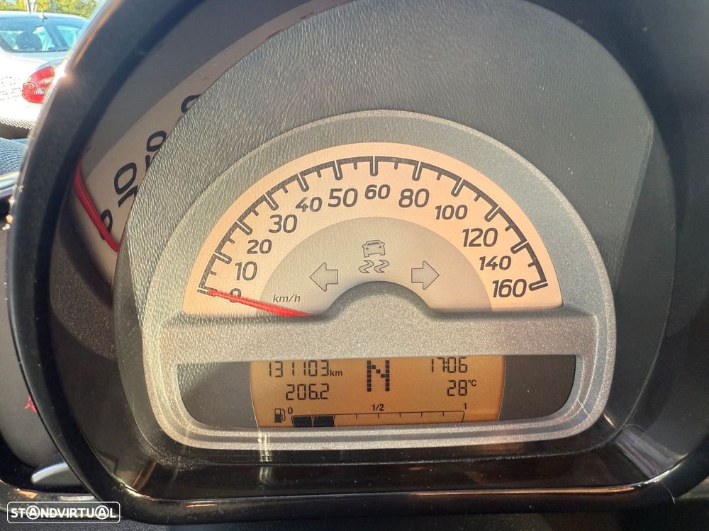 Smart ForTwo Coupé 1.0 mhd Pure 61 - 12