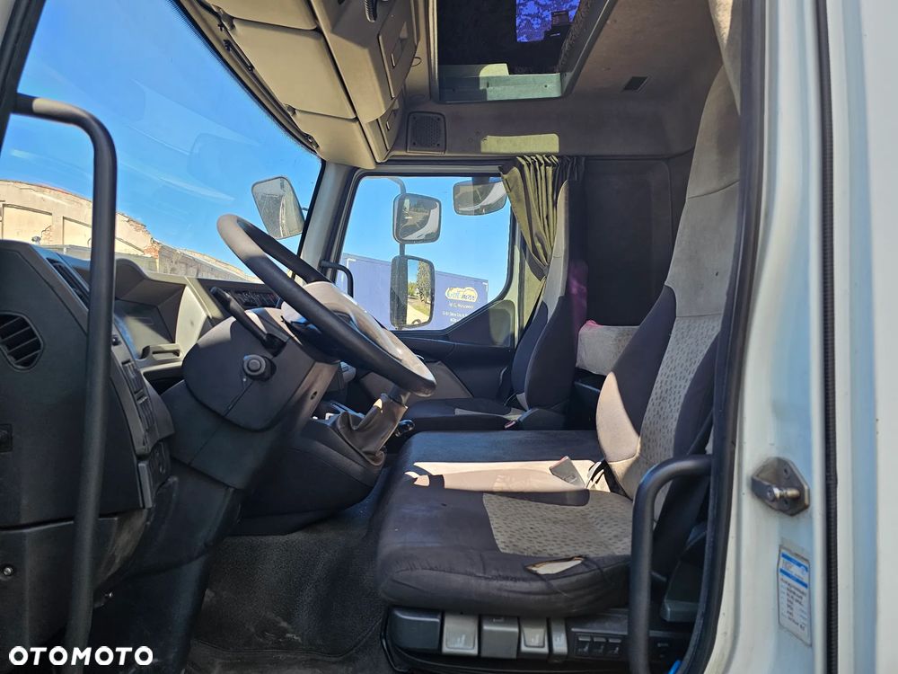 KABINA SYPIALNA 2 ŁÓŻKA RENAULT MIDLUM DXI 06-14 rok - 11