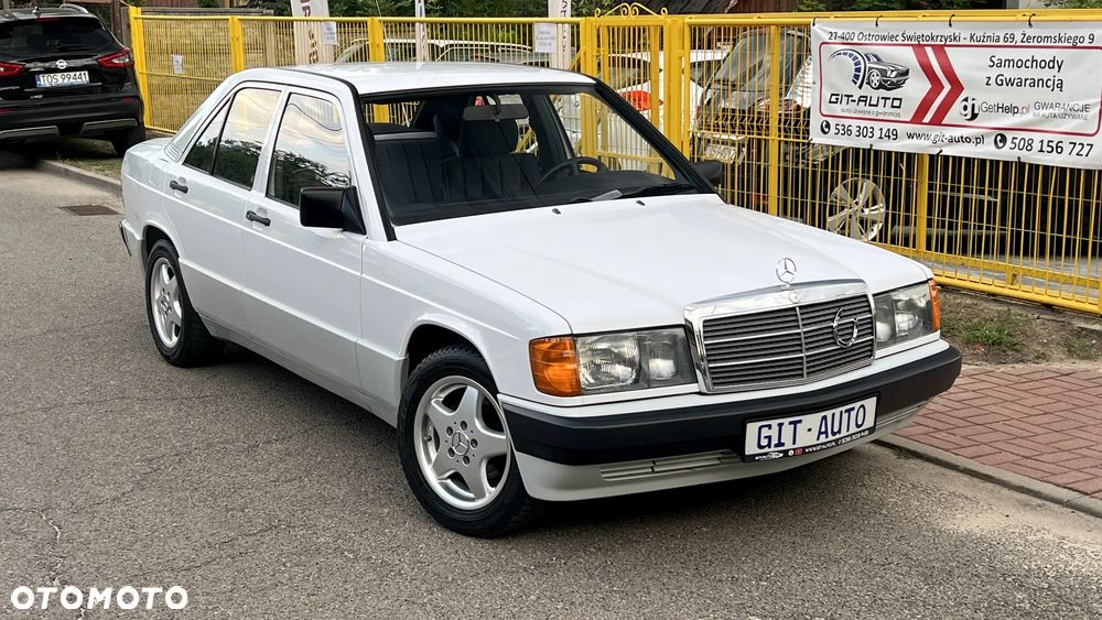 Mercedes-Benz W201 (190) - 9