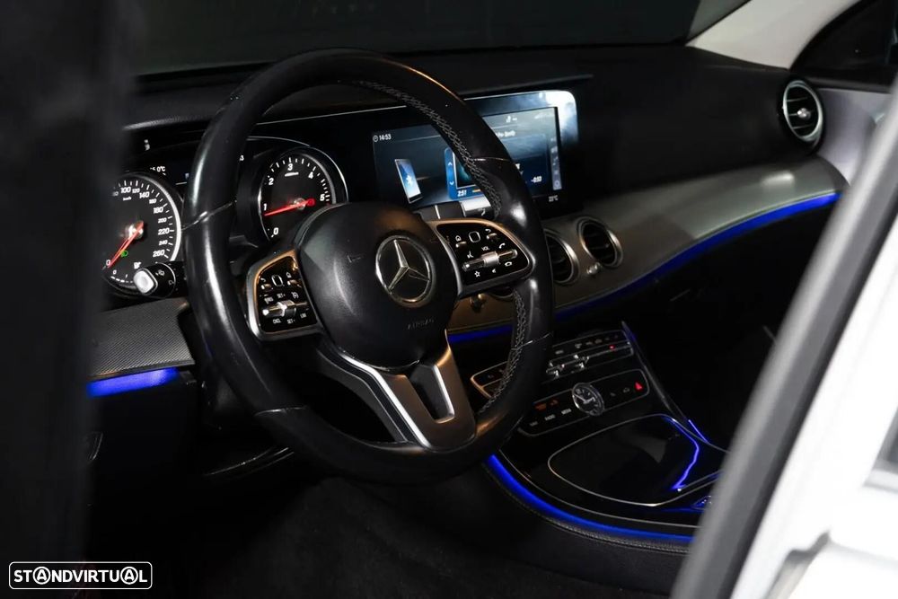 Mercedes-Benz E 220 - 12