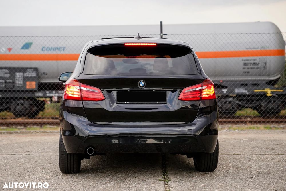 BMW Seria 2 218d Sport Line - 7