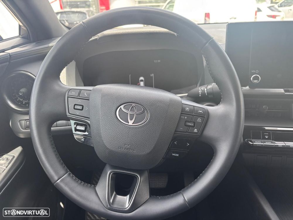 Toyota C-HR - 14