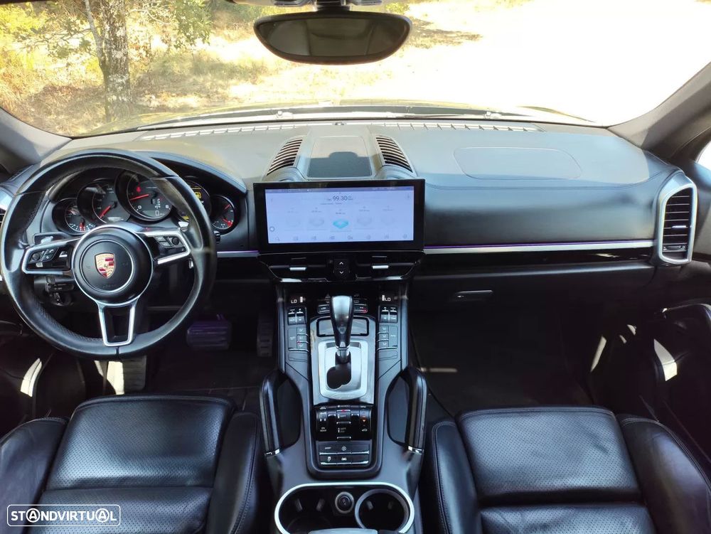 Porsche Cayenne 3.0 V6 - 23