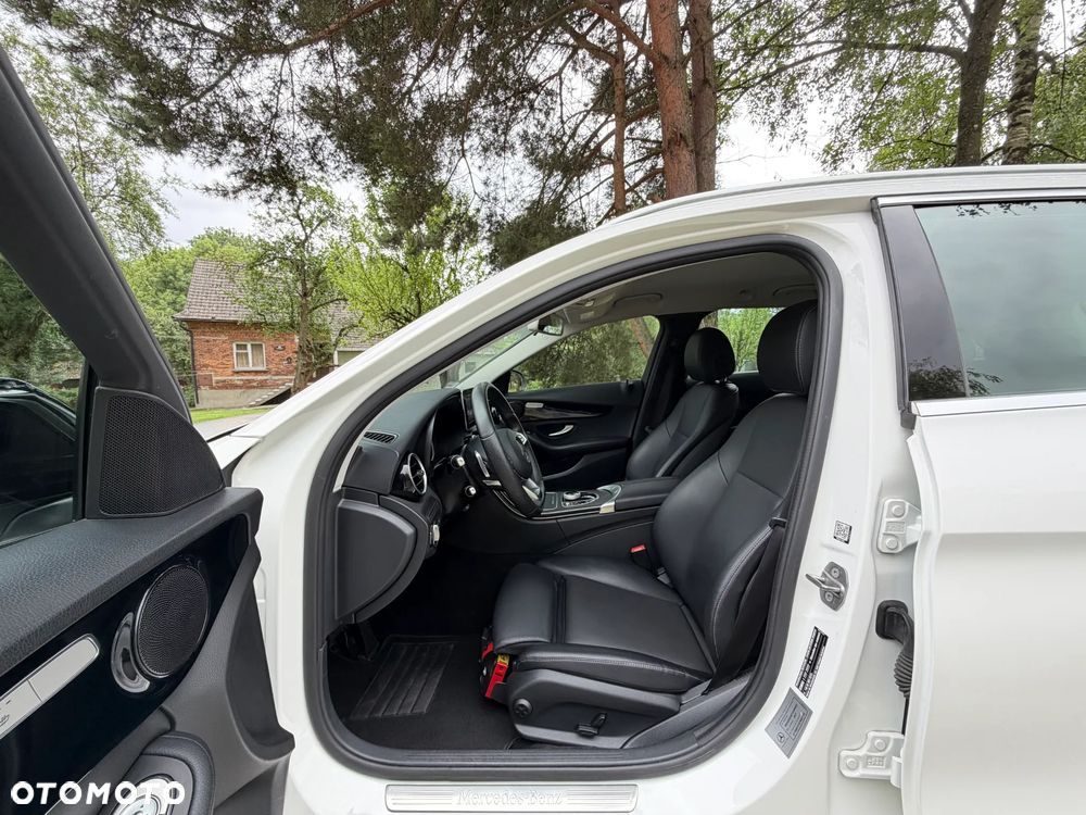 Mercedes-Benz Klasa C 200 9G-TRONIC - 15