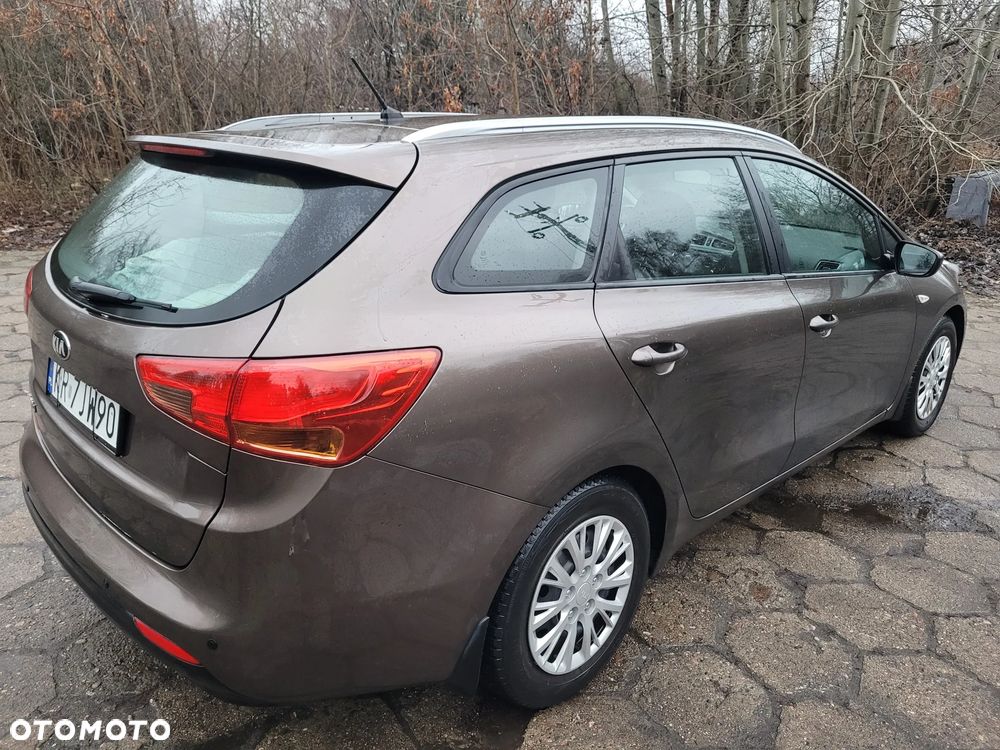 Kia Ceed 1.6 GDI L - 7