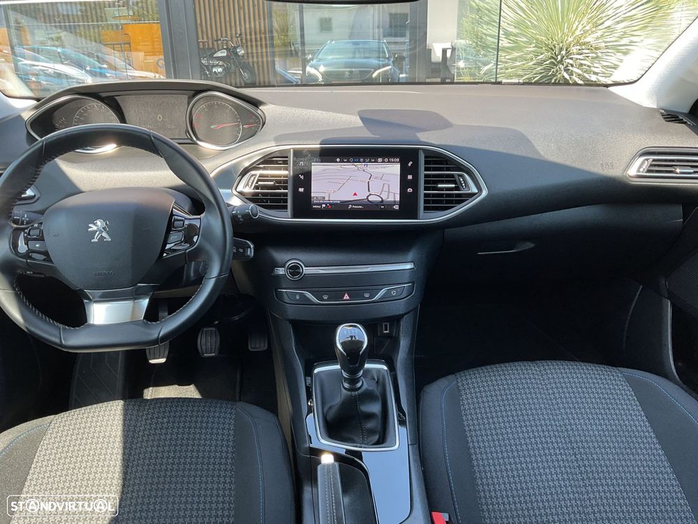 Peugeot 308 1.5 BlueHDi Style - 25