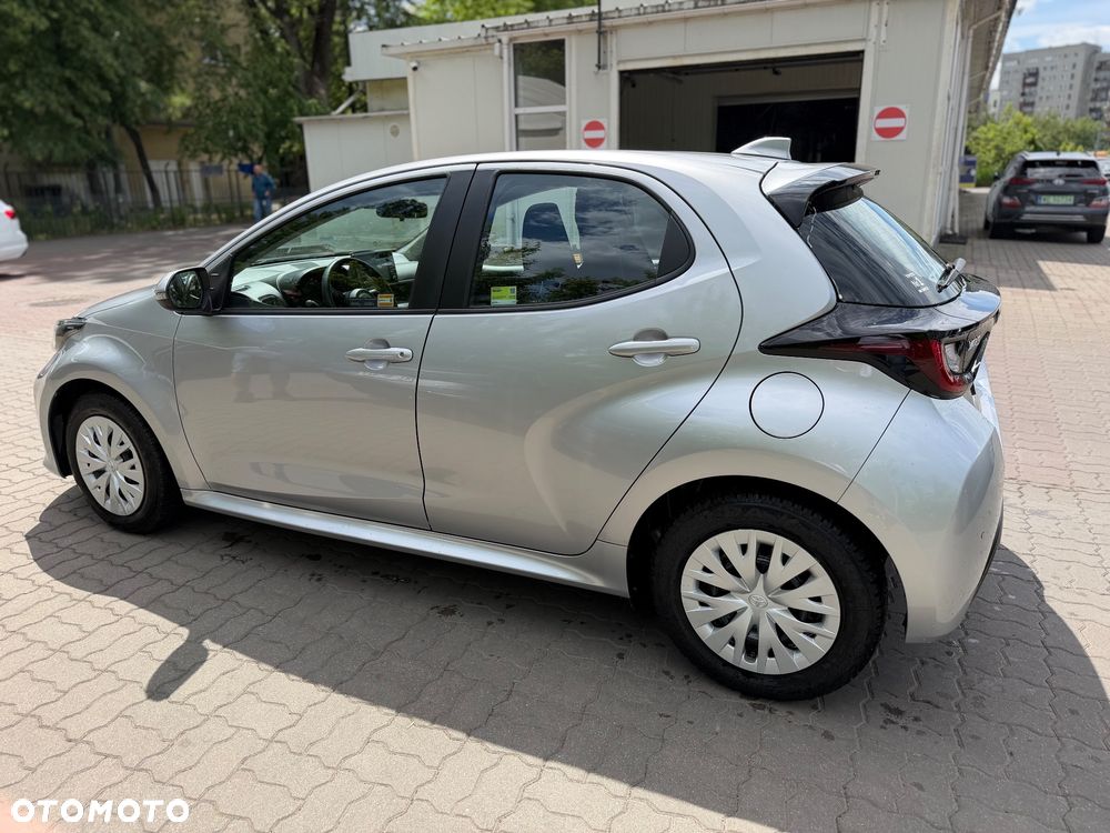 Toyota Yaris - 6