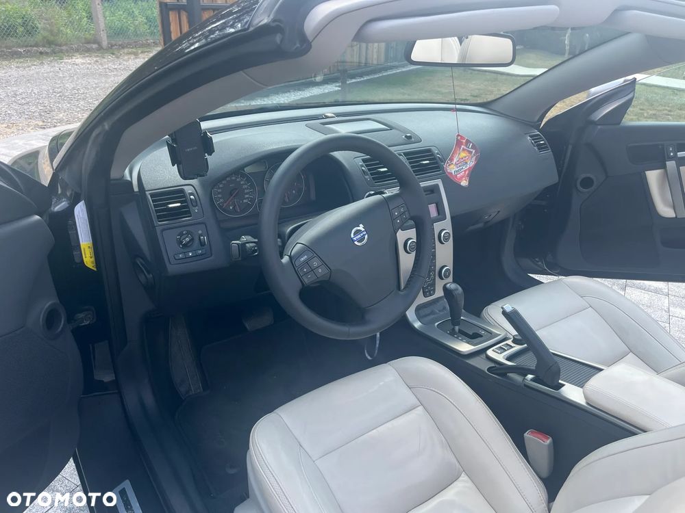 Volvo C70 T5 Summum - 32