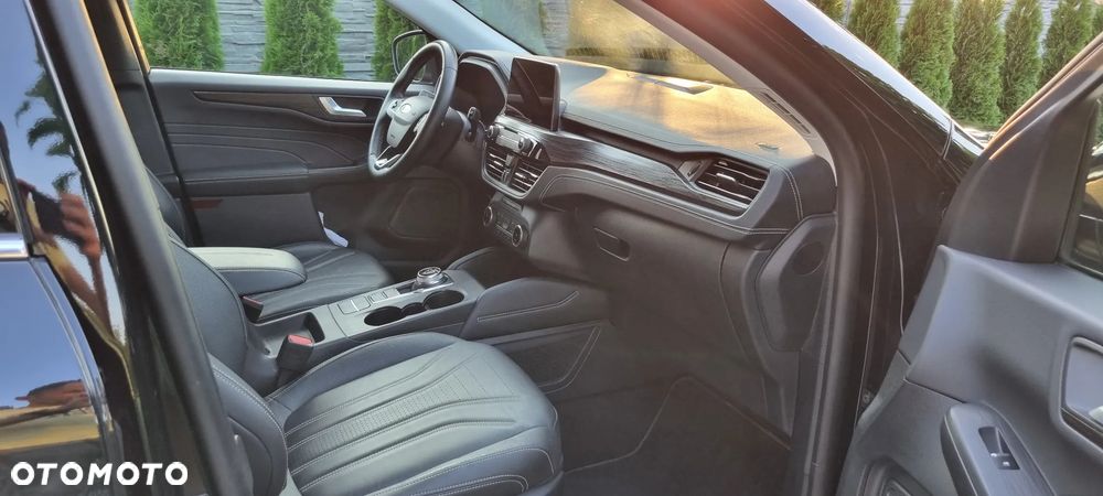 Ford Kuga 2.5P PHEV FWD Vignale - 24