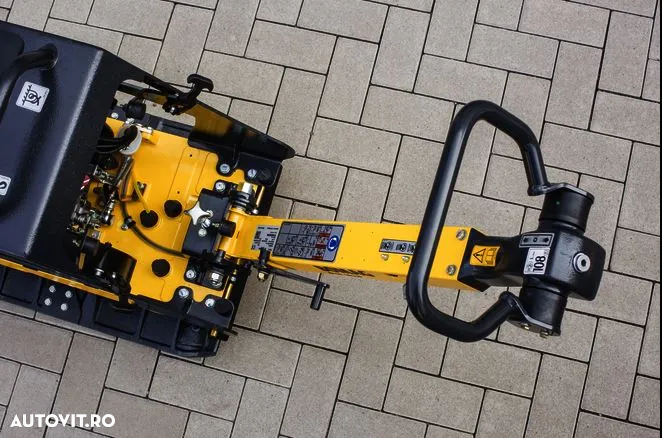 Placă compactoare reversibilă BOMAG BPR 25/50 - 7