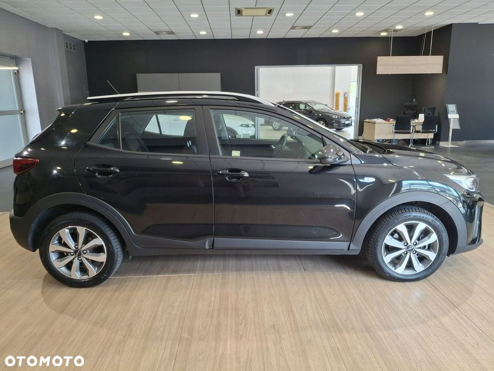 Kia Stonic 1.0 T-GDI M DCT - 4