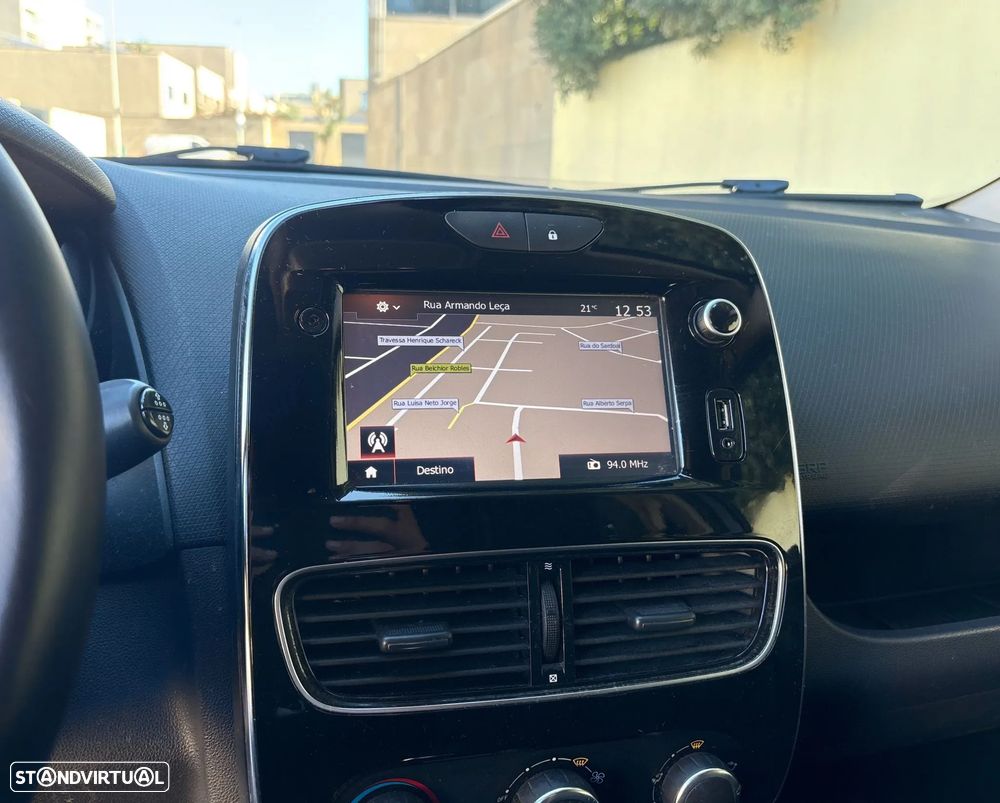 Renault Clio Sport Tourer 0.9 TCe Limited Edition - 13