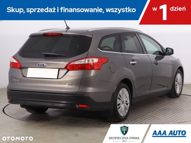 Ford Focus SW - 7