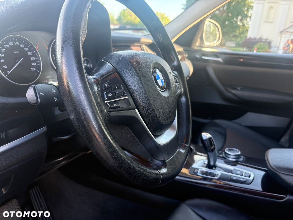BMW X3 xDrive20d xLine - 24