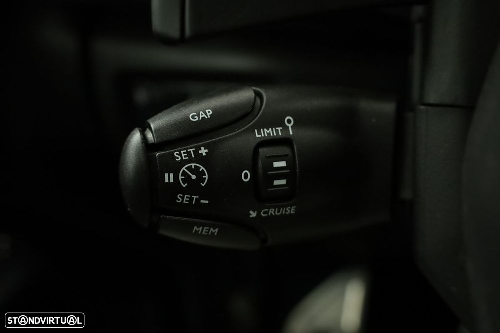 Citroën C5 Aircross 1.6 Hybrid Shine e-EAT8 - 17