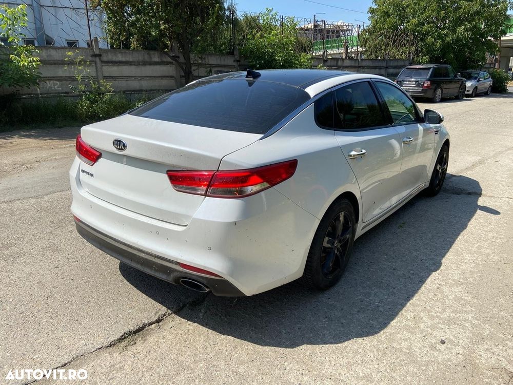 Kia Optima 1.7 DSL 7DCT Comfort - 4