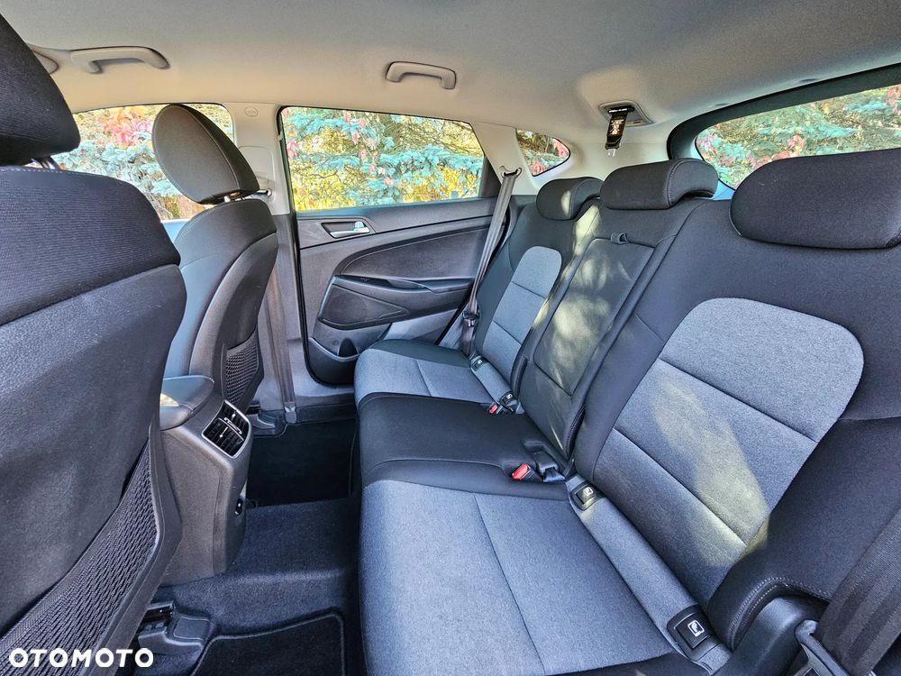 Hyundai Tucson 1.6 GDi 2WD Select - 36