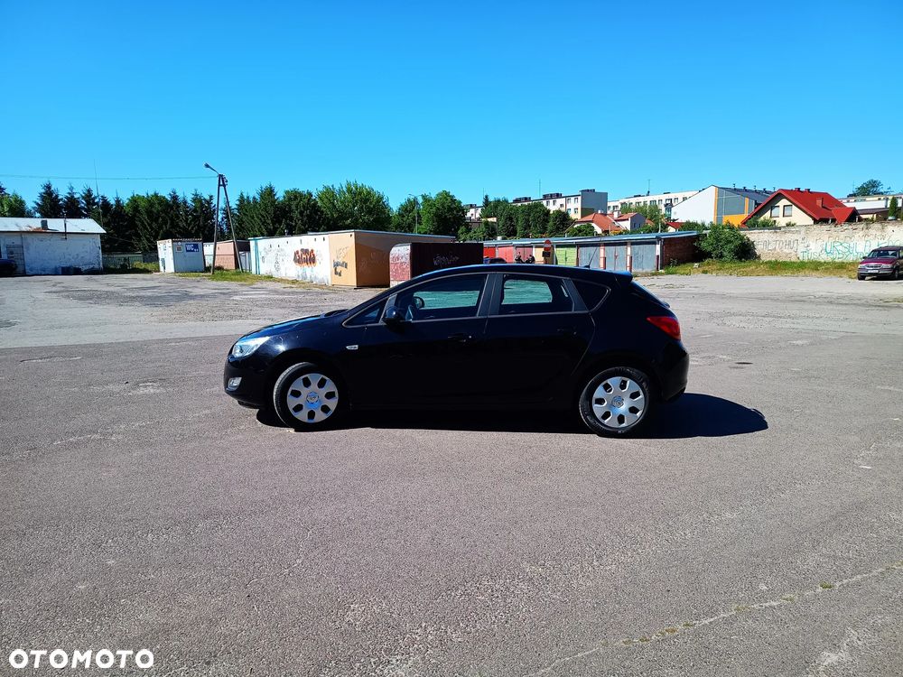 Opel Astra 1.4 Enjoy - 3