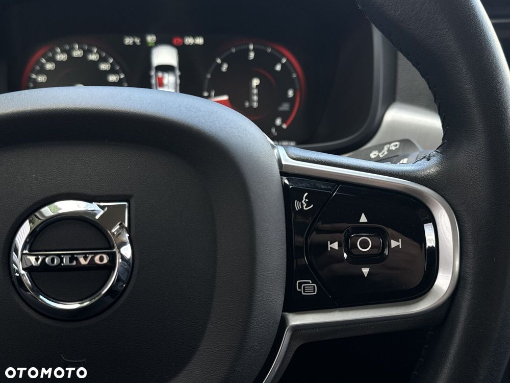 Volvo V90 Cross Country D5 AWD Pro - 21