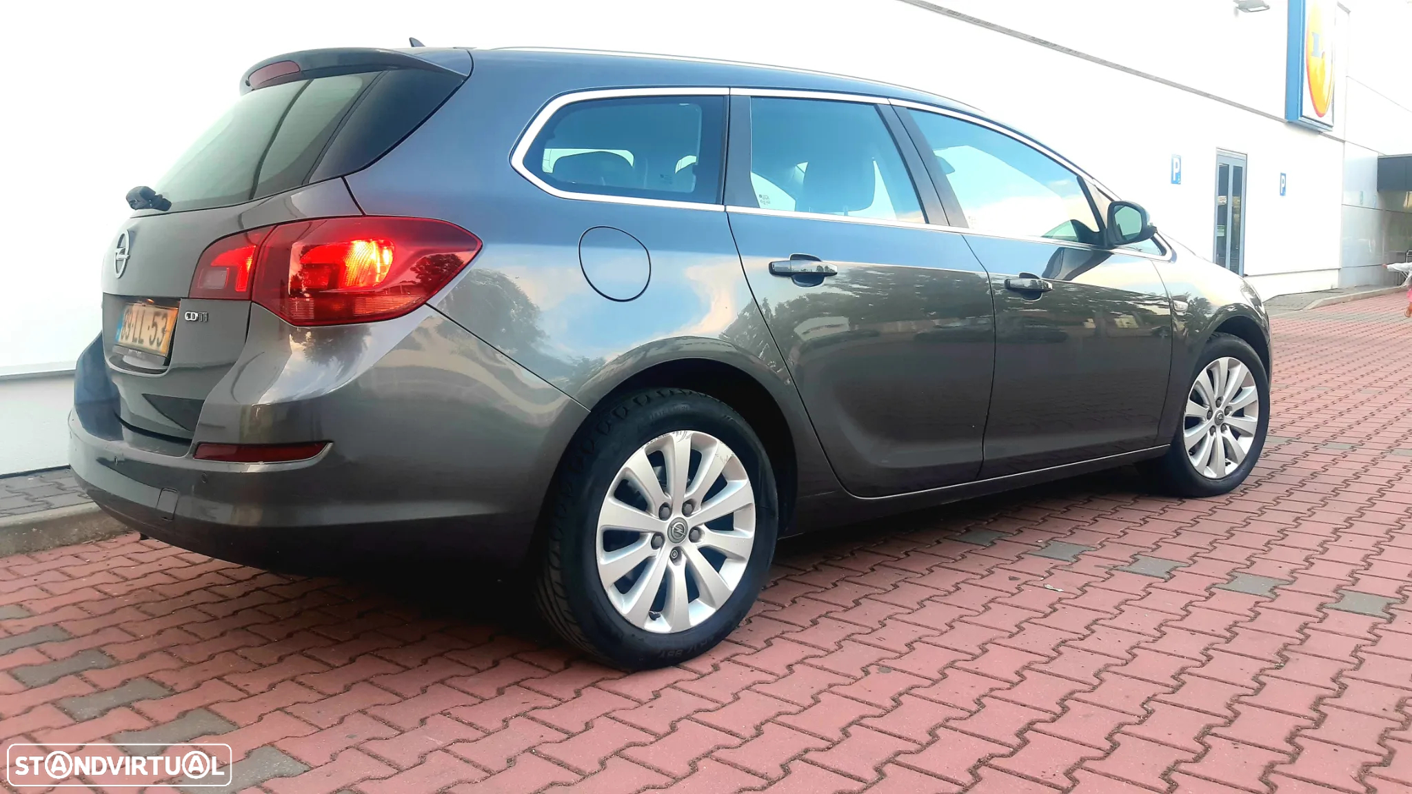 Opel Astra Sports Tourer 1.7 CDTi Cosmo - 5