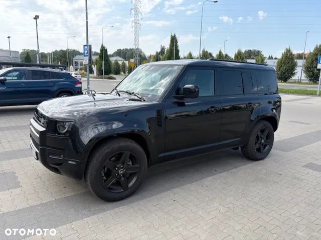 Land Rover Defender - 7
