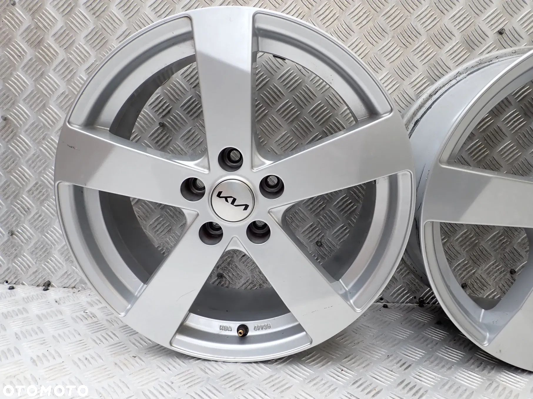 FELGI ALUMINIOWE KIA SPORTAGE 7,5X18 ET38 - 4