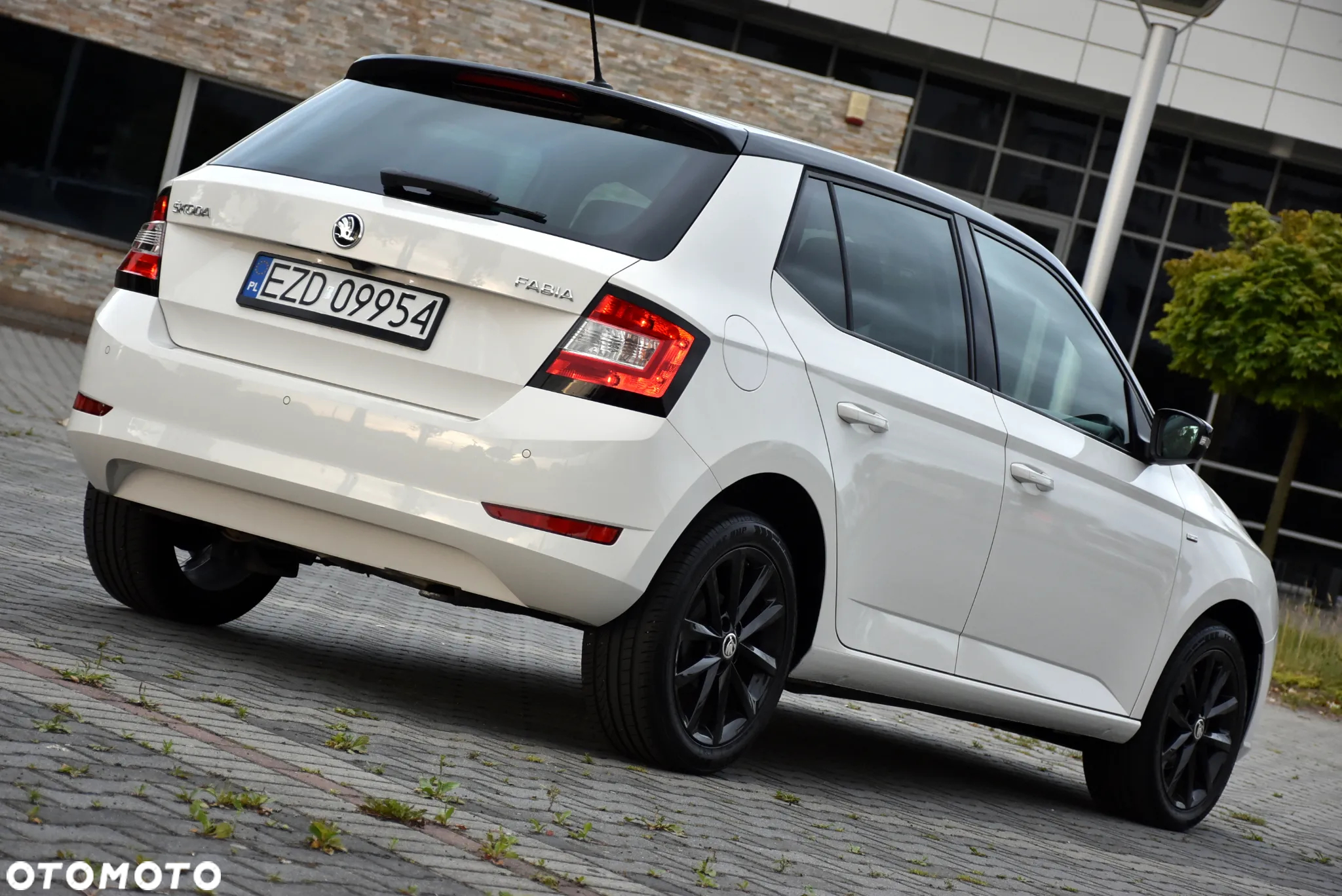 Skoda Fabia 1.0 MPI Edition - 4