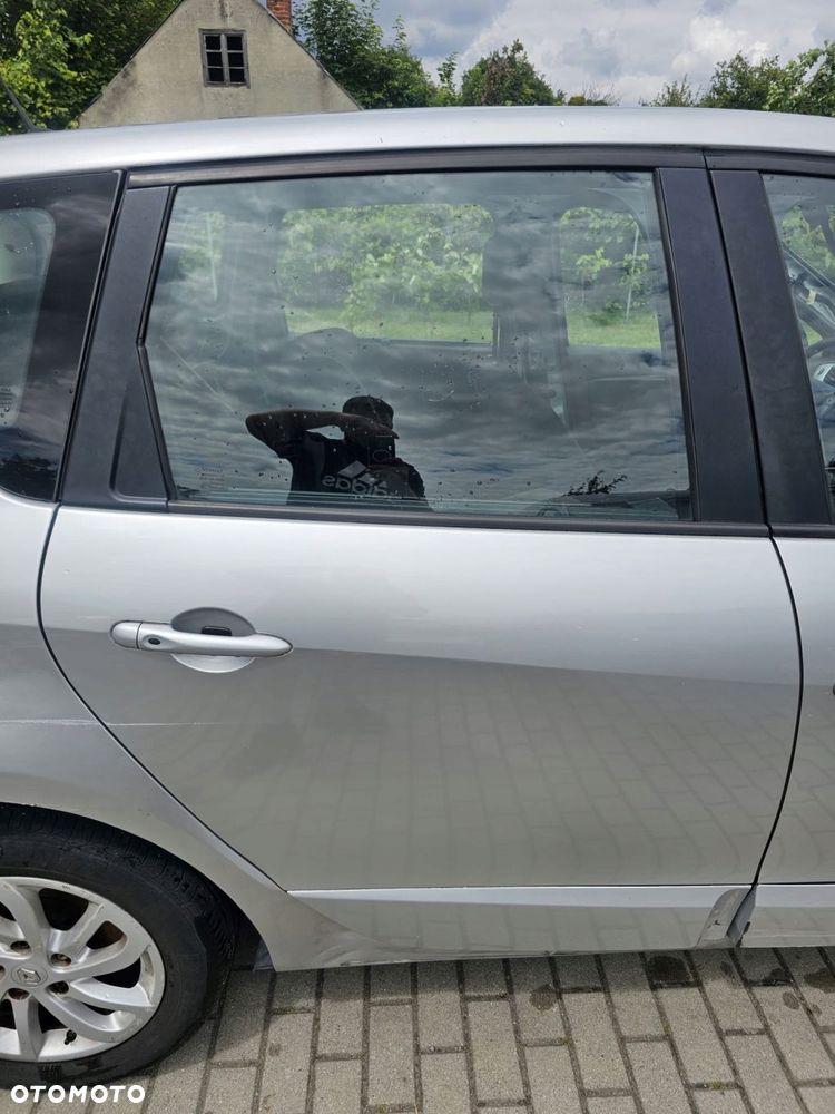drzwi prawe tylne kompletne renault scenic iii lift ted69 - 1