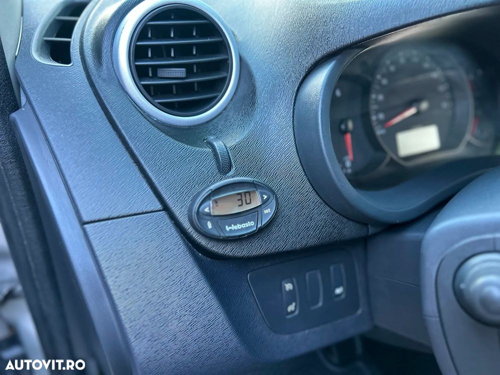 Renault KANGOO MAXI - 12