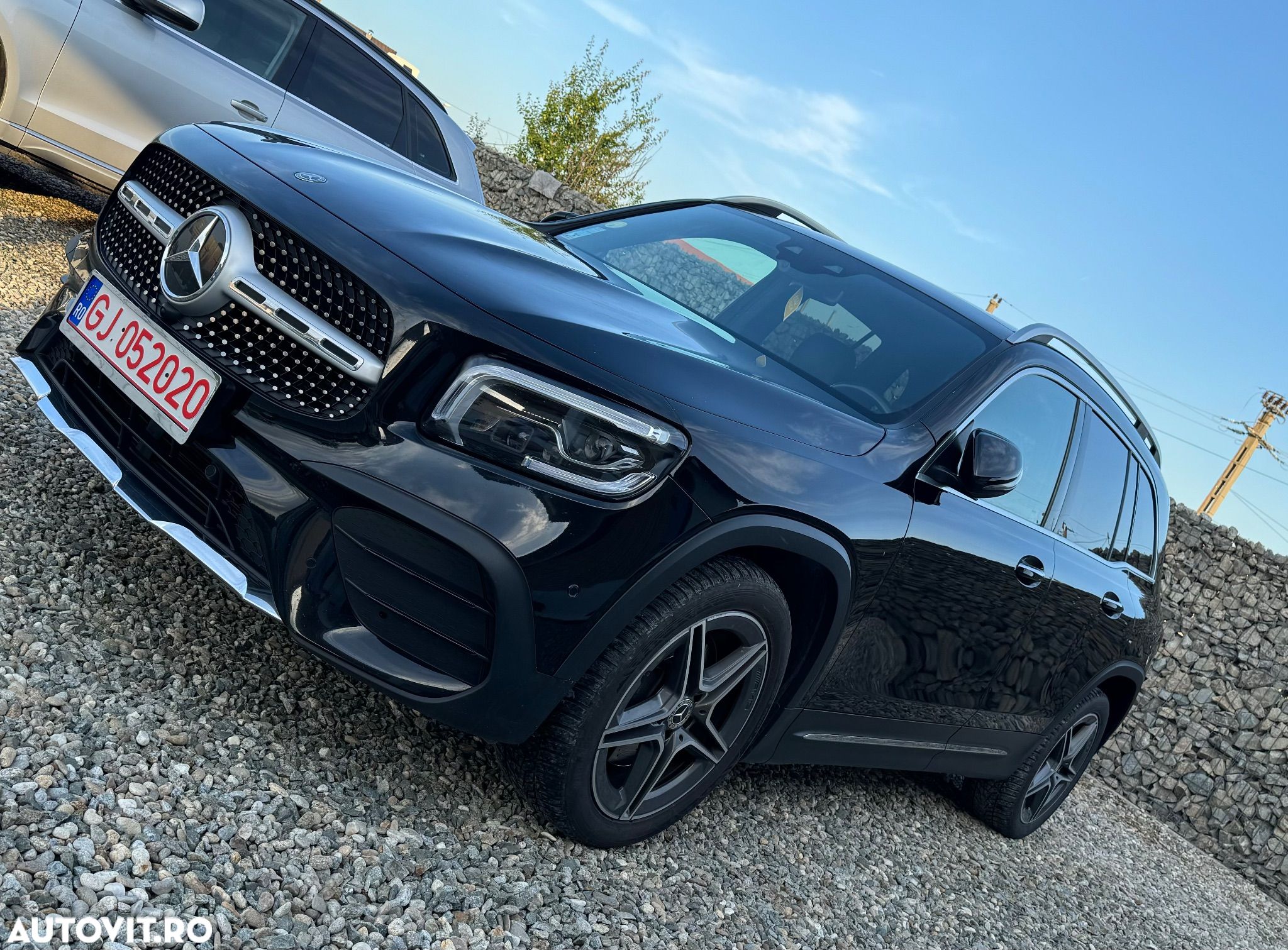 Mercedes-Benz GLB 220 d 4MATIC Aut. - 1