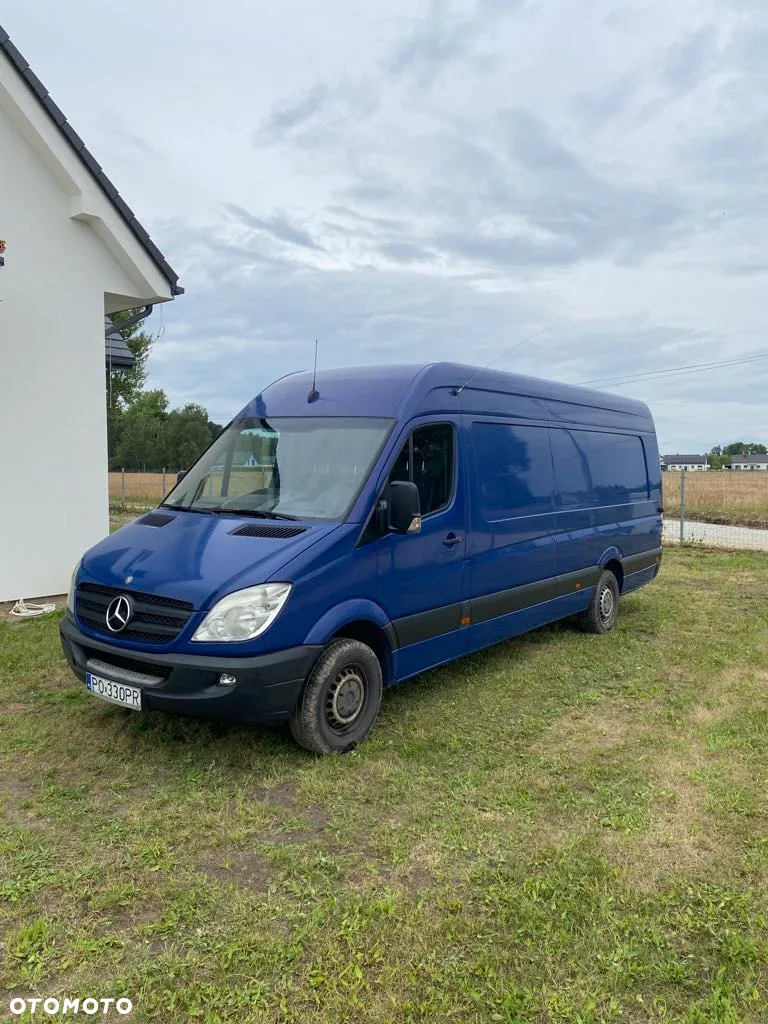 Mercedes-Benz Sprinter - 7