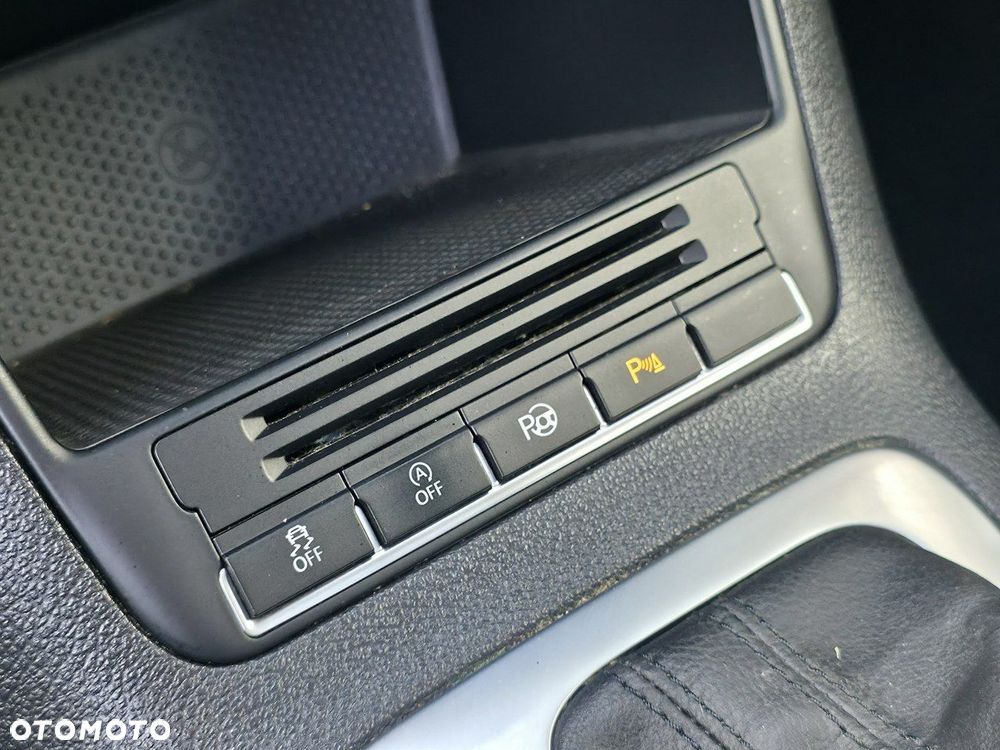 Volkswagen Tiguan - 20