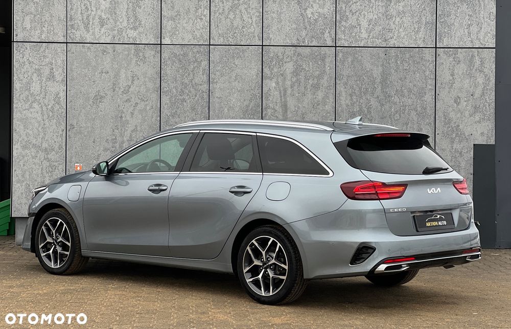 Kia Ceed 1.6 GDI DCT OPF Platinum Edition - 12