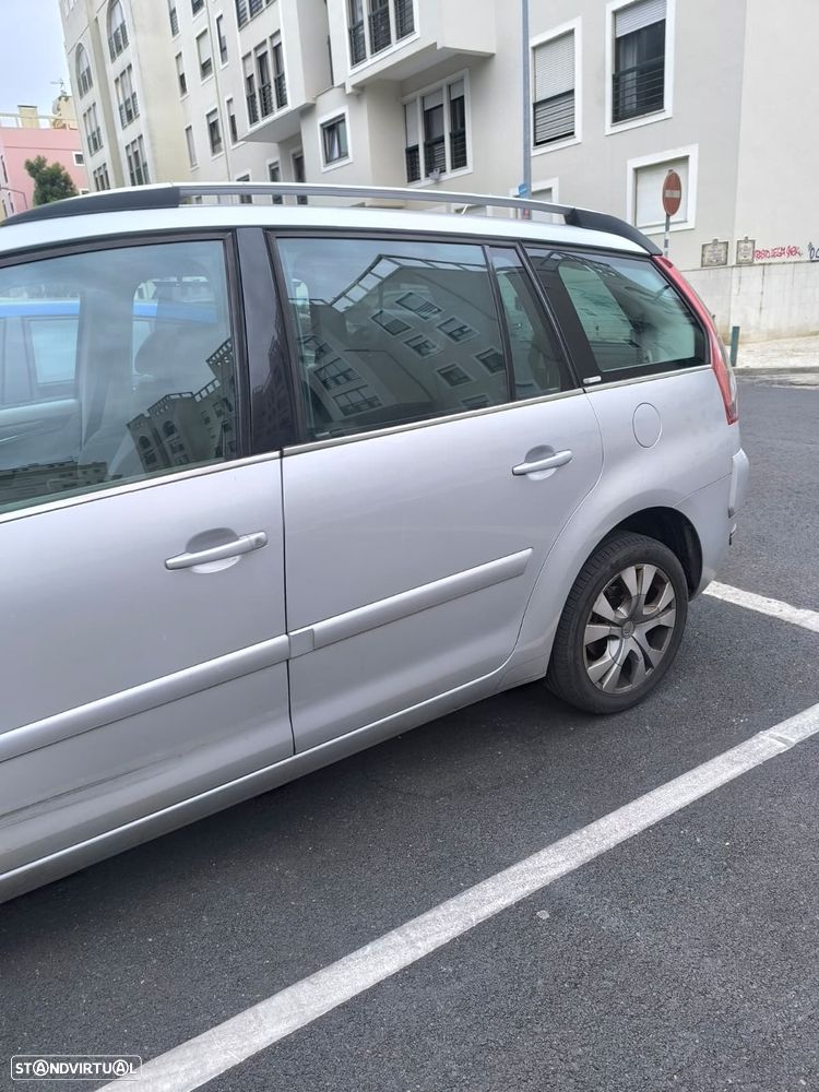Citroën C4 Grand Picasso 1.6 HDi Exclusive - 2