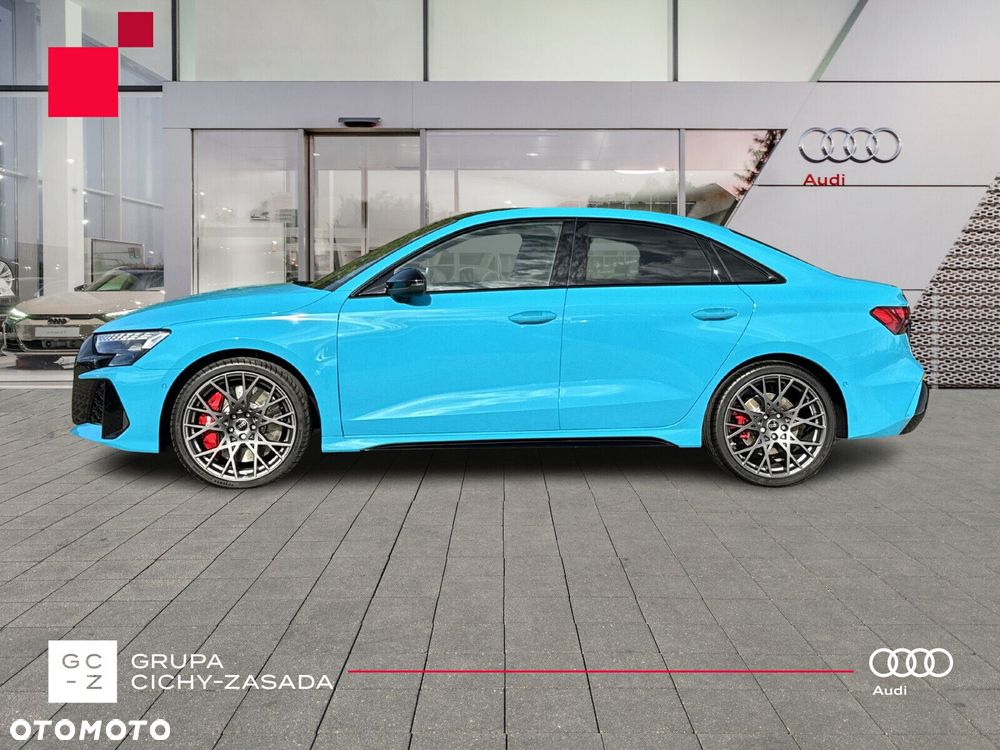 Audi RS3 Limousine - 2