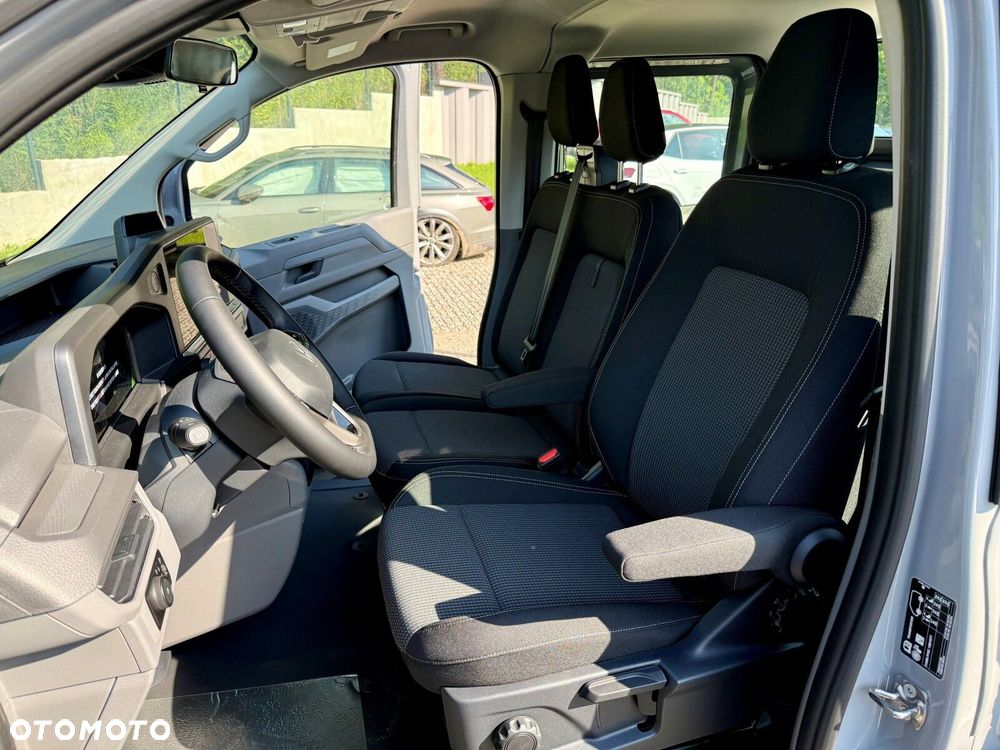 Volkswagen Transporter - 11