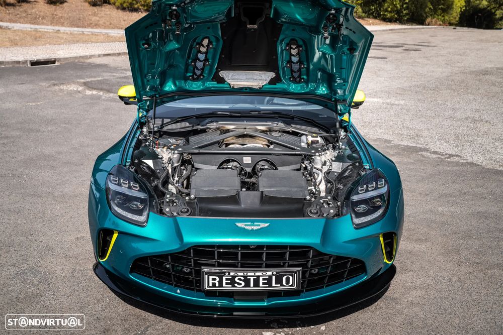 Aston Martin Vantage Coupe V8 - 23