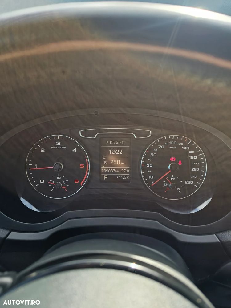 Audi Q3 2.0 TDI Quattro S-Tronic - 34