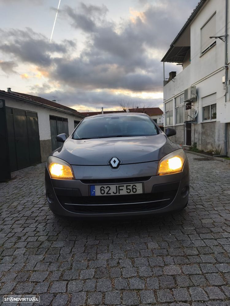 Renault Mégane 1.5 dCi Dynamique - 1